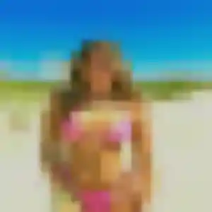 Découvre Noura, 19 ans à Machecoul-Saint-Même en privé