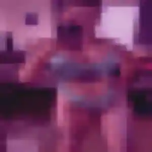 Nadine, 20 ans, cherche un rencontre sexe à Mayenne
