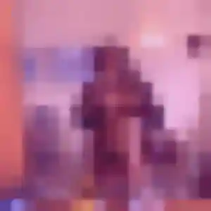 Isaure, 24 ans, connectée à Meaux pour un rencontre sexe