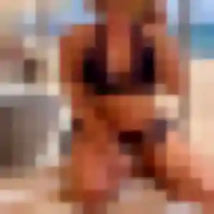 Photo de Cyrielle à Montauroux (37 ans) - rencontre sexe gratuit