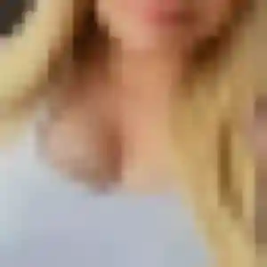 Kelly, 21 ans, dispo pour rencontre sexe à Montfermeil