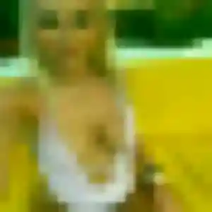 Solange, 27 ans, disponible à Neuves-Maisons pour une rencontre coquine