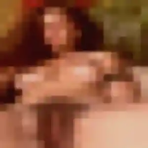 Deborah, 23 ans, en ligne à Neuville-en-Ferrain pour un rencontre sexe
