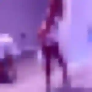 Lucienne, 31 ans, connectée à Neuville-en-Ferrain pour une rencontre coquine