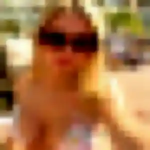 Zina, femme de 20 ans propose rencontre sexe à Nevers