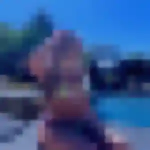 Nora, 33 ans, connectée à Niort pour un rencontre sexe