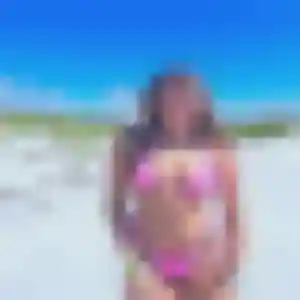 Photo de Capucine à Noisy-le-Sec (23 ans) - rencontre sexe anonyme