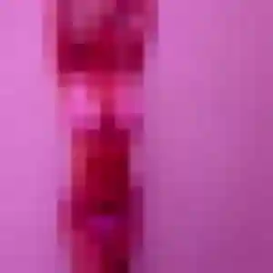 Thais, 27 ans, connectée à Paris pour une rencontre coquine
