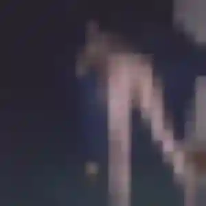 Rosemarie, femme de 19 ans propose rencontre sexe à Petit-Canal