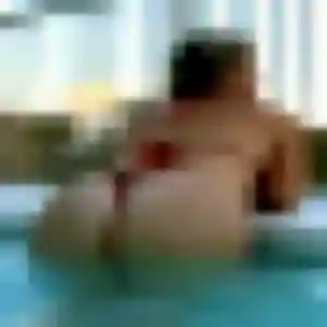 Leonore, 23 ans, veut un rencontre sexe à Pluneret