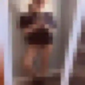 Aurelie, 41 ans, disponible à Poisy pour un rencontre sexe