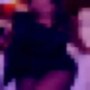 Blandine, 32 ans, connectée à Quimper pour une rencontre coquine