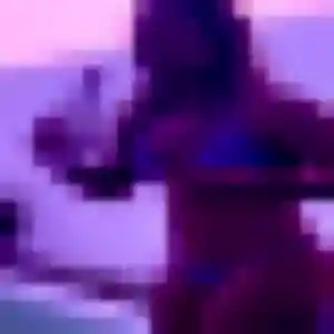 rencontre sexe à Rochefort : photo de Nora, 34 ans - accès libre