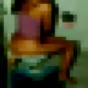 Stephanie, 24 ans, dispo pour rencontre sexe à Roost-Warendin