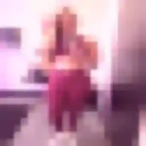 Elise, 25 ans, veut un rencontre sexe à Rousset