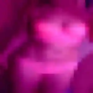 Leila, femme de 28 ans propose rencontre sexe à Rueil-Malmaison