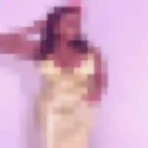 Anna, 35 ans, en ligne à Saint-Julien-en-Genevois pour un rencontre sexe