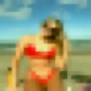 Emma, 39 ans, disponible à Saint-Marcellin-en-Forez pour un rencontre sexe