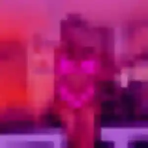 Photo privée de Colombine, 35 ans à Saint-Mars-du-Désert - plan discret