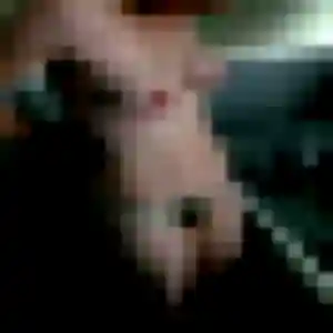 Francine de Saint-Memmie, 25 ans - rencontre sexe sans lendemain