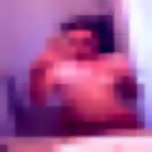 Contacte Svetlana, 20 ans à Saint-Saturnin-lès-Avignon en privé