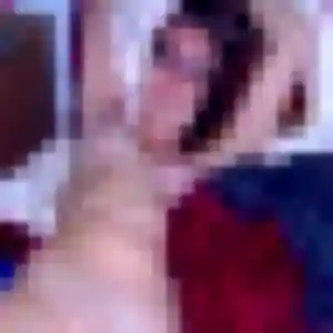 Chloe (35 ans) à Sainte-Sigolène cherche un rencontre sexe ce soir