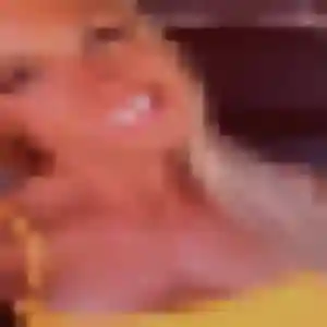 Belle Olympe, 33 ans à Sarrians - voir sa photo
