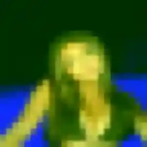 Charmante Coralie, 33 ans à Sautron - voir sa photo