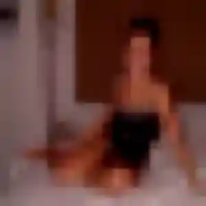 Photo de Lola à Sèvres (28 ans) - rencontre sexe anonyme