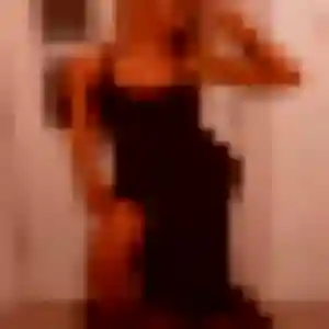 rencontre sexe à Trets : photo de Hajar, 23 ans - sans engagement