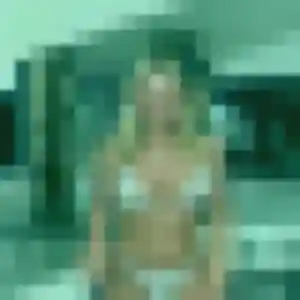 Kawtar (23 ans) à Trévoux propose un rencontre sexe ce soir