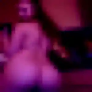 Yannick, 30 ans, disponible à Vandœuvre-lès-Nancy pour un rencontre sexe