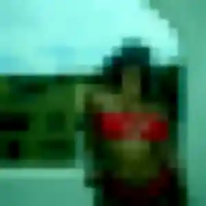 Clara, 22 ans, connectée à Vanves pour une rencontre coquine