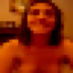 Karine, 43 ans, en ligne à Vauréal pour une rencontre coquine