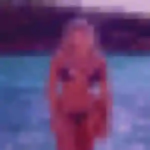 Rejoins Aurore, 41 ans à Ville-la-Grand en privé