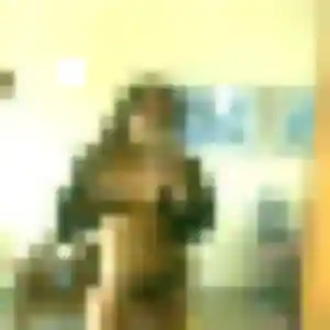 Photo de Roxane à Villemoisson-sur-Orge (27 ans) - rencontre sexe discret
