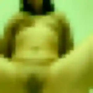 rencontre sexe à Villeneuve-lès-Avignon : photo de Ursula, 34 ans - accès libre