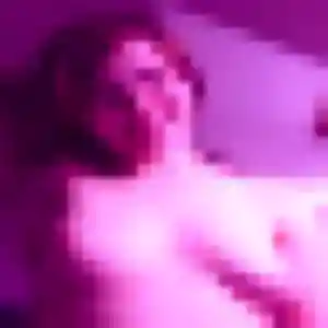 Laurence, 43 ans, connectée à Villennes-sur-Seine pour une rencontre coquine