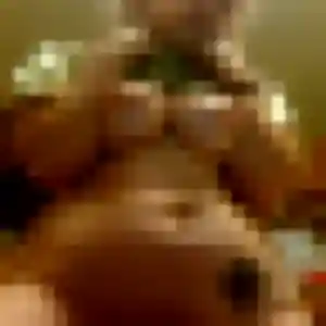 rencontre sexe à Villerest : photo de Axelle, 35 ans - sans engagement