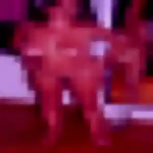 Contacte Deborah, 28 ans à Villers-le-Lac en privé