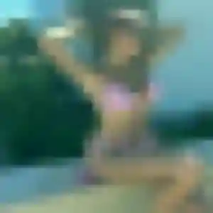 Photo de Elena à Wallers (22 ans) - rencontre sexe discret
